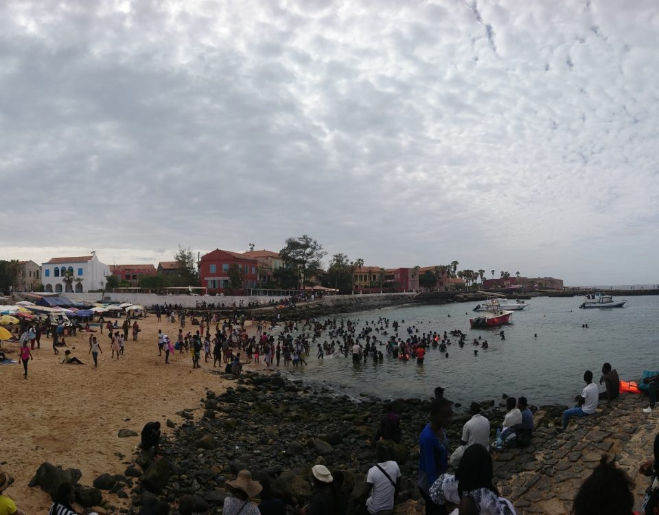 Playa isla de Goree-1